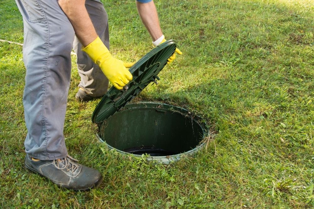 Bathroom Sewage Cleanup